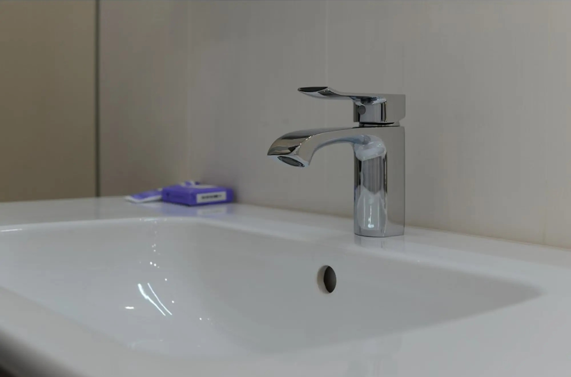 Смеситель для раковины STWORKI Бурос BU-01cr , однорычажный, латунь, российский, с аэратором купить в Тамбове