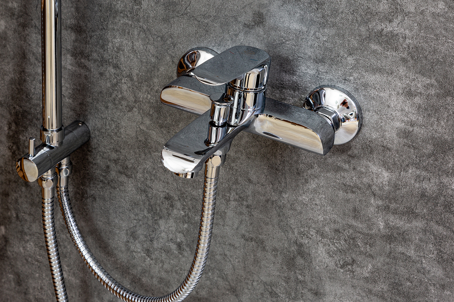 Смеситель для ванны с душем STWORKI Гриндстед GR-03cr купить в Тамбове